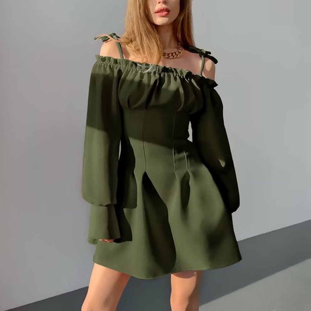Off shoulder long sleeve khaki princess dress